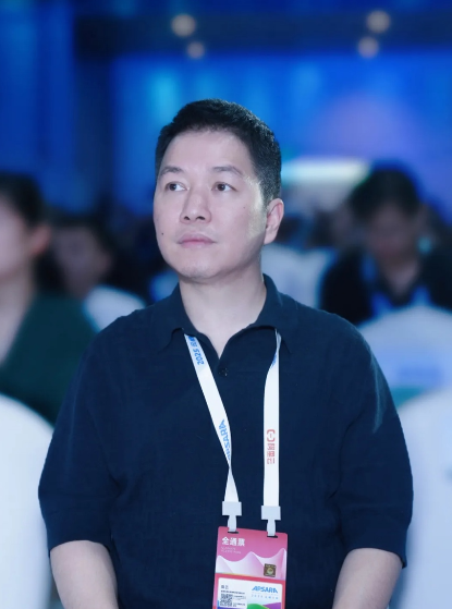 国通星驿重磅亮相2025云栖大会，首发支付行业专属大模型