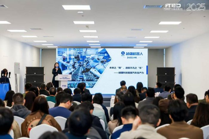 1762783750-8a5bd8ec8526366